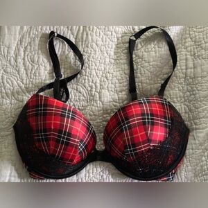 victoria’s secret push up bra